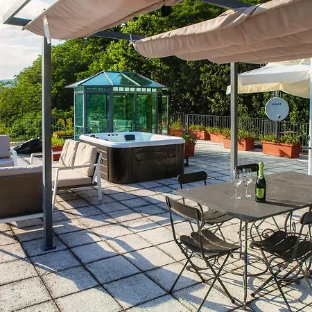 Apartment Unbelievable View - The House Of Travelers Como