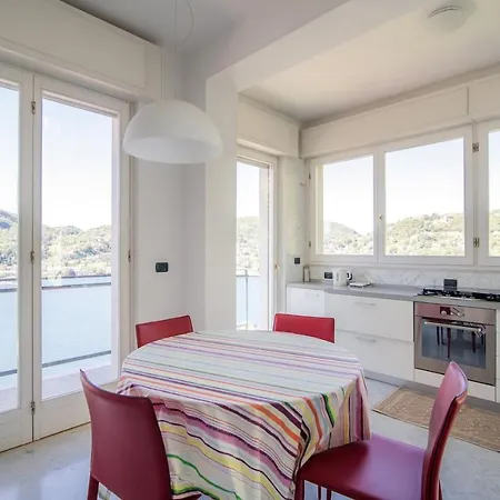 Apartment Unbelievable View - The House Of Travelers
