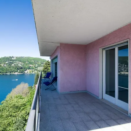 Unbelievable View - The House Of Travelers *